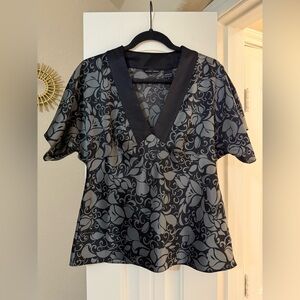 New York & Company Black and Gray Floral Blouse